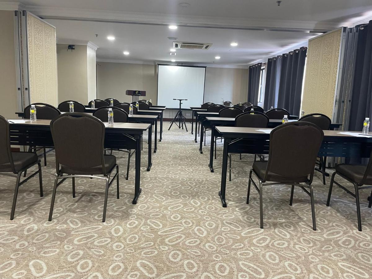 Hotel Putra Brasmana